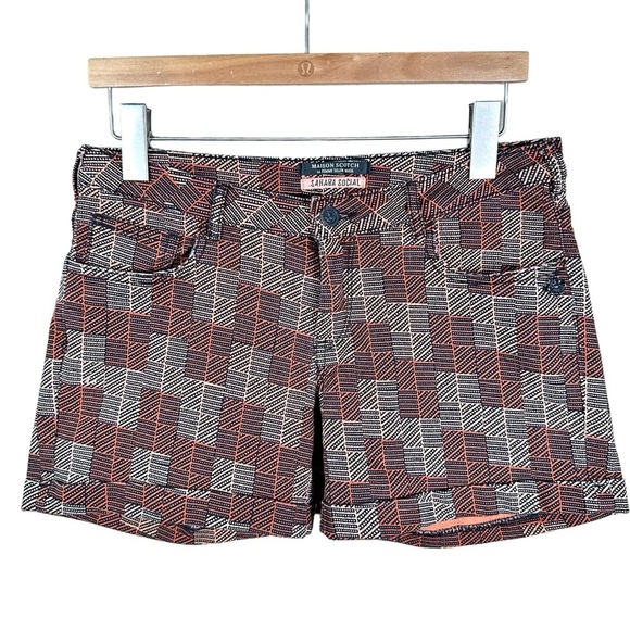 SCOTCH & SODA La Femme Selon Marie Sahara Social Printed Mid Rise Shorts - Picture 9 of 9